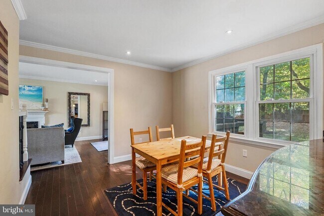 Foto del edificio - 2307 Ballycairne Ct