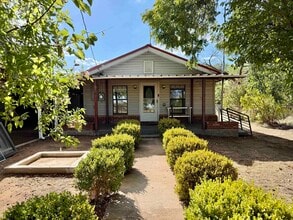 Building Photo - 5768 FM 1206