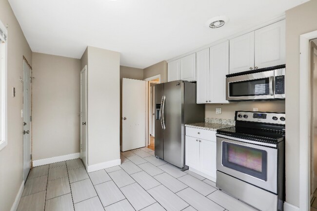 Foto del edificio - 6332 Xerxes Ave S