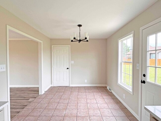 Building Photo - 289 Ballygar Ct