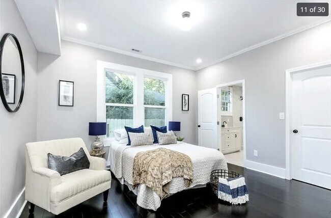 Foto del edificio - Spacious 4BR House in Atlanta