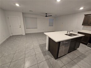 Building Photo - 3518 Herodain Ave