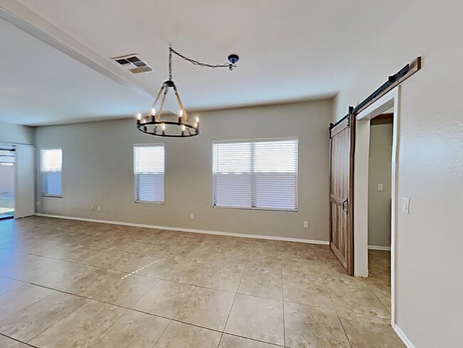 Foto del edificio - 2658 S Sailors Way