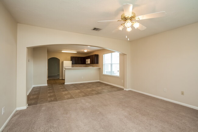 Foto del edificio - 13302 Remme Ridge Ln