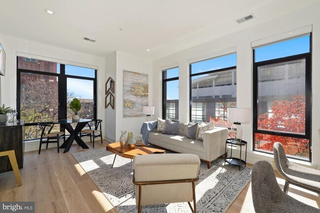 Foto del edificio - 801 N St NW