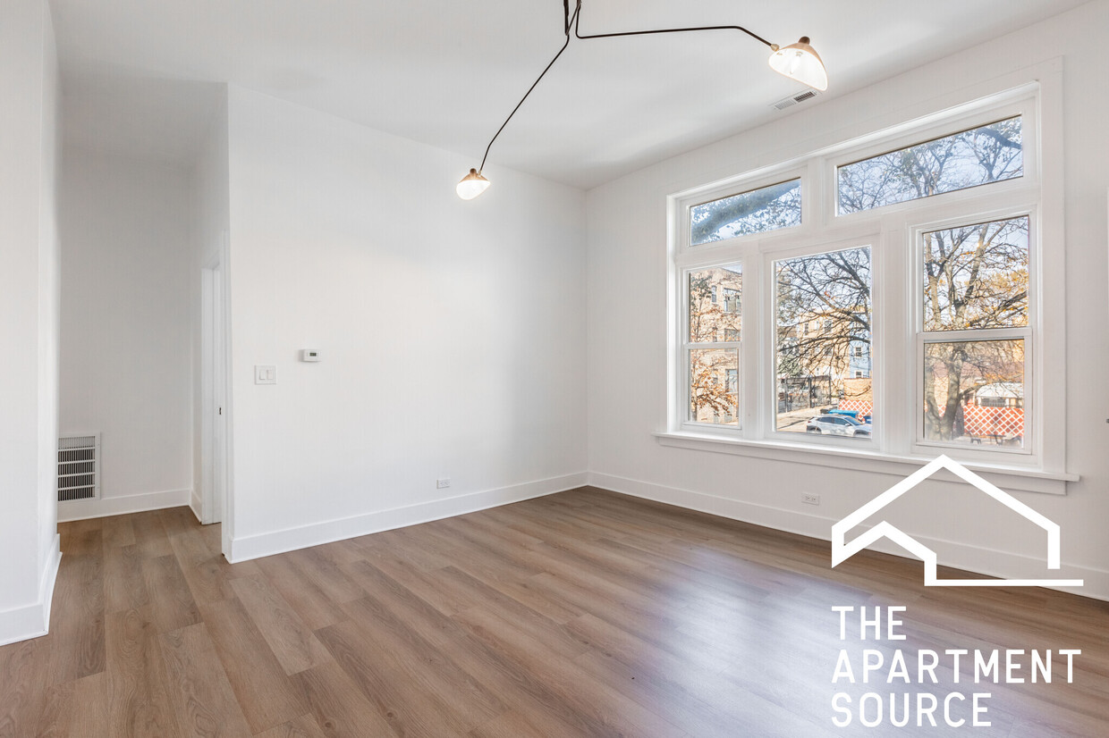 Foto principal - 1452 N Kedzie Ave