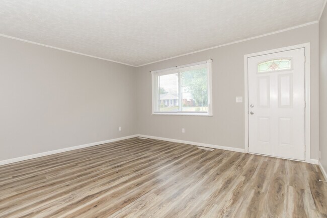 Foto del edificio - 803 Crowden Dr