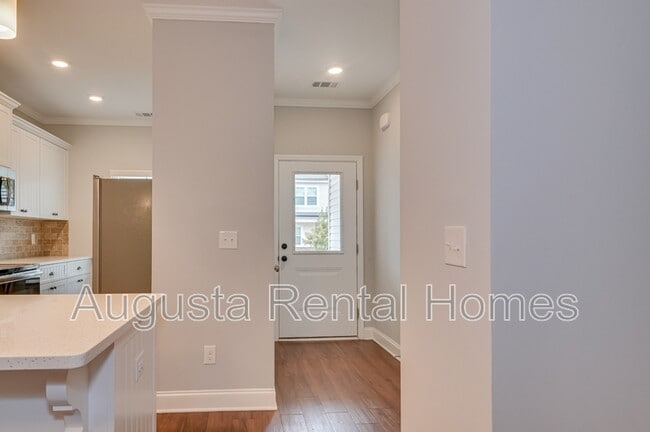 Building Photo - 5352 Nikki Way