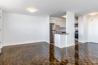 Interior Photo - 2570 Kingston Road