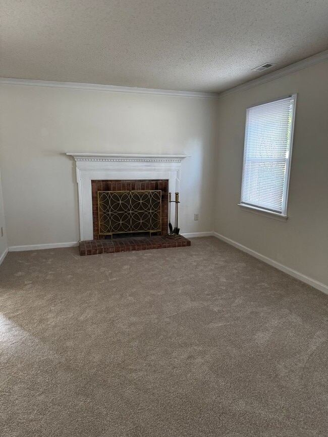 Building Photo - Chelsea