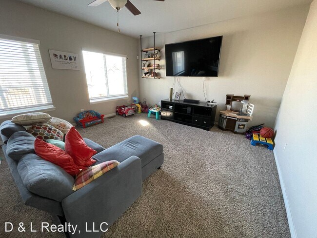 Foto del edificio - 4 br, 3 bath House - 10994 Aliso Dr