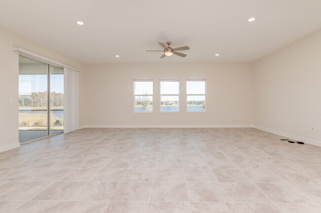 Building Photo - Beautiful 2 Story 4 bed/2.5 Bath For Rent ...