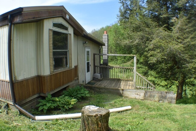 Building Photo - 1684 Sinsheim Rd