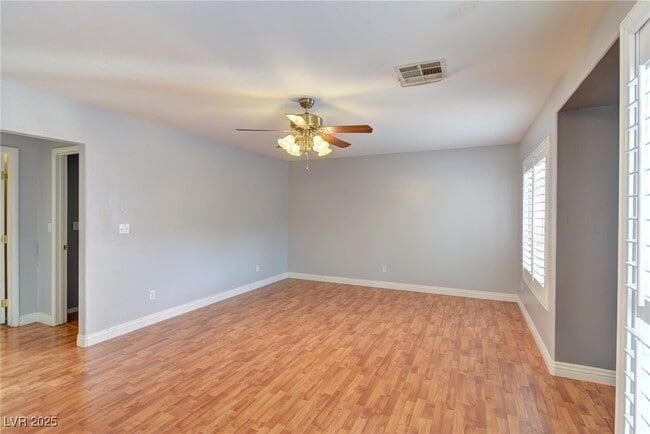 Building Photo - 5831 Salmon Falls St