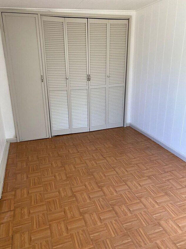 Foto del edificio - Waipahu: Studio 1 bath apartment located behind the garage