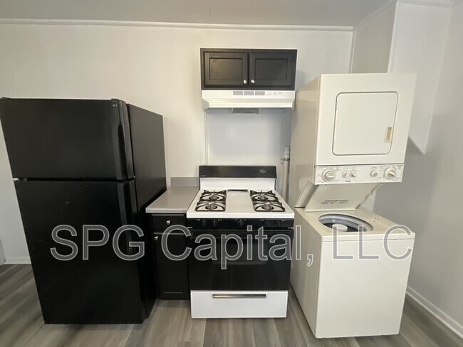 Foto del edificio - 724 Glen Pl