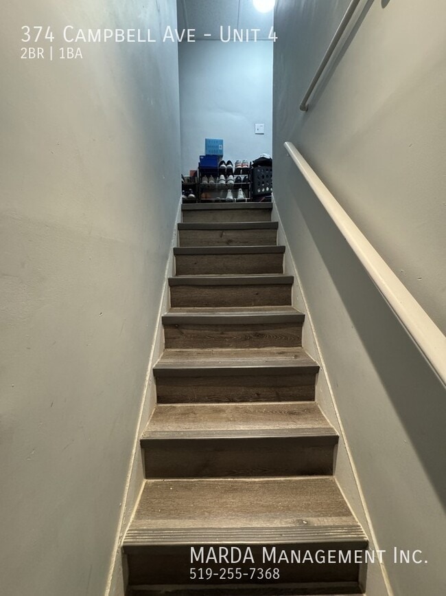 Building Photo - COZY 1+1 BED/ 1 BATH UPPER UNIT WEST END ALL-INCLUSIVE!