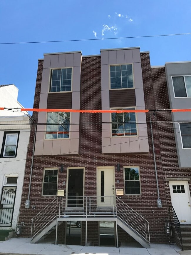 Building Photo - 3728 Brandywine St