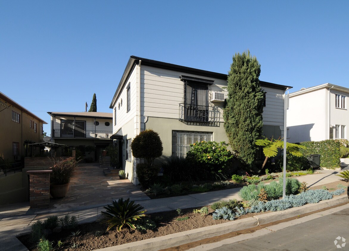 Primary Photo - 1937 Palmerston Pl