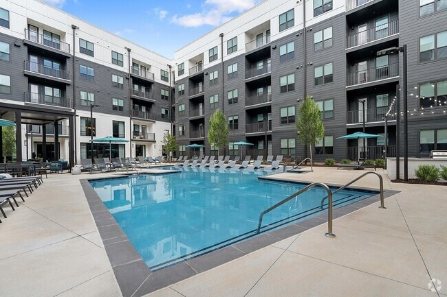 Building Photo - Auden Apartments