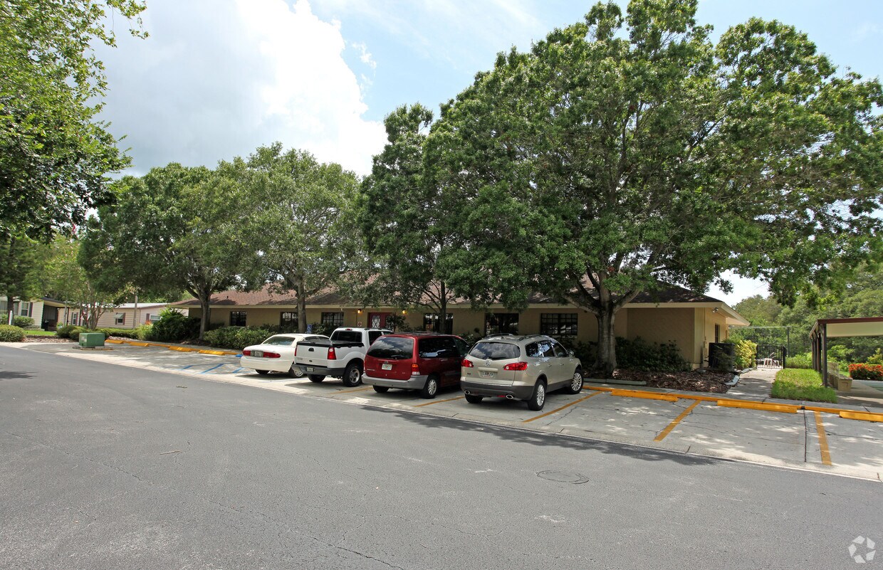 Southwind Mobile Home Park Apartments - Palm Harbor, FL | Apartments.com