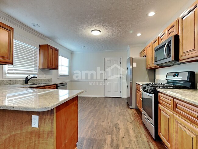 Foto del edificio - 2826 Paces Mill Ln