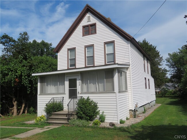 Building Photo - 308 Hartford Pl