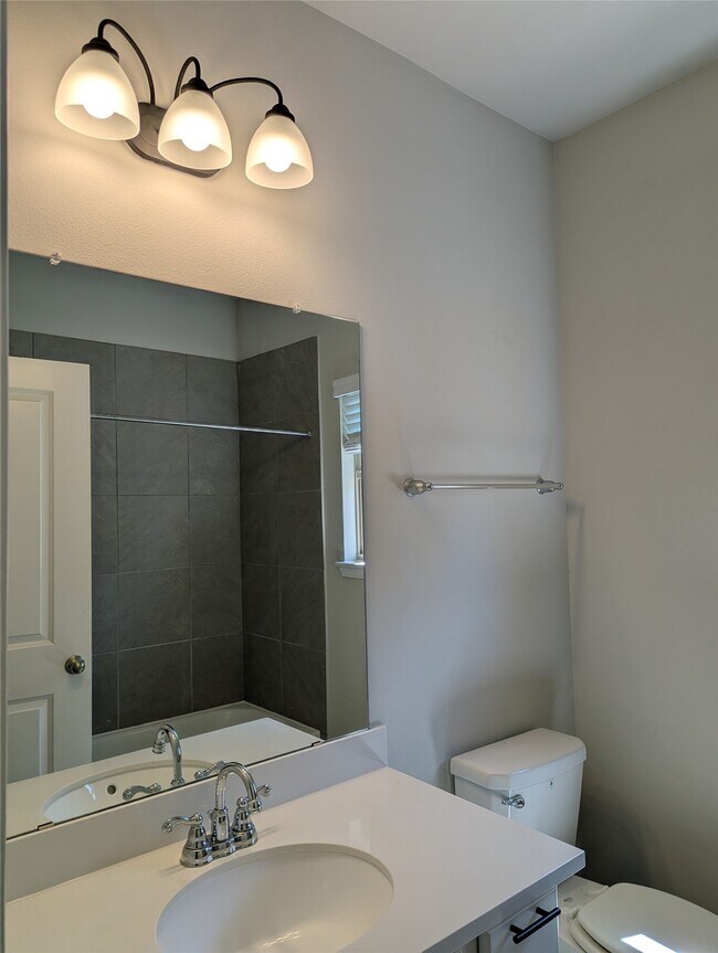 Foto del edificio - 4431 Stone Ridge Ln