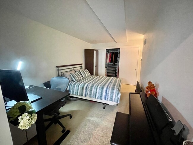 bedroom - 2 Earhart St