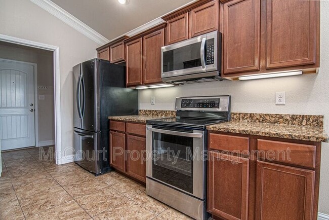 Foto del edificio - 805 Candlestick Dr