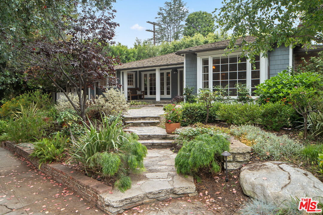 Foto principal - 2825 Haddington Dr