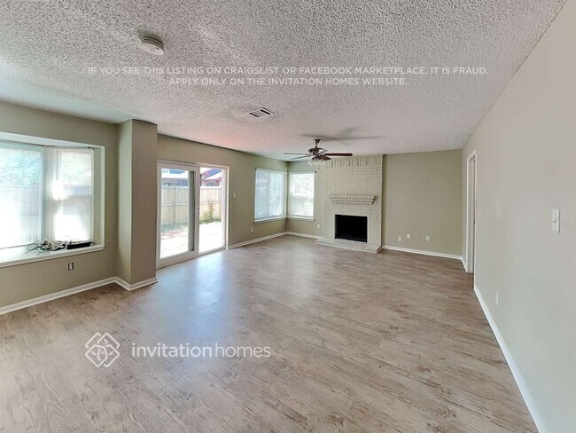 Building Photo - 4105 Devon Ct