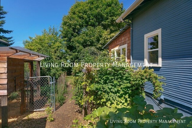 Foto del edificio - 6429 N Delaware Ave