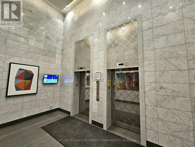 Photo du bâtiment - 180 Enterprise Blvd