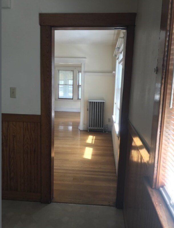 Building Photo - 11 Phipps St