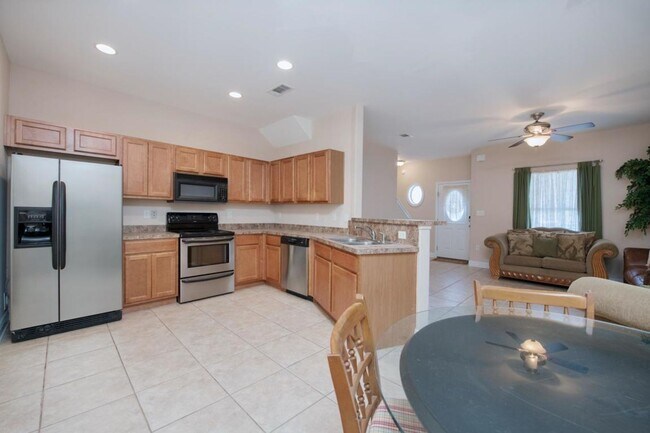 Foto del edificio - 1903 Cottage Grove Lane Unit 2 Niceville, ...