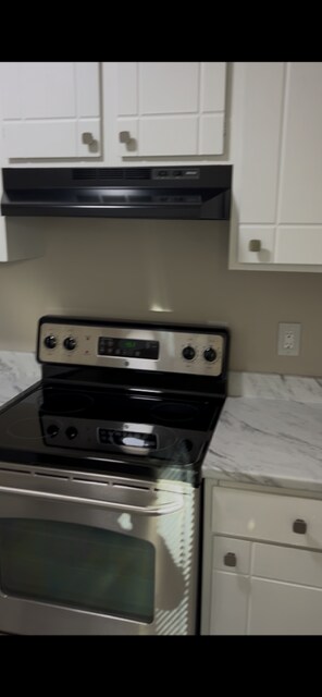 Cocina - 7309 W Hampden Ave