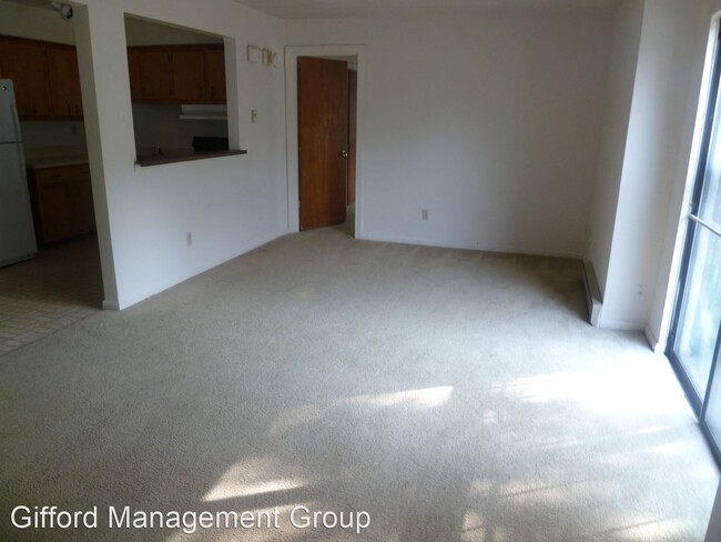 Building Photo - 618 W Olney Rd