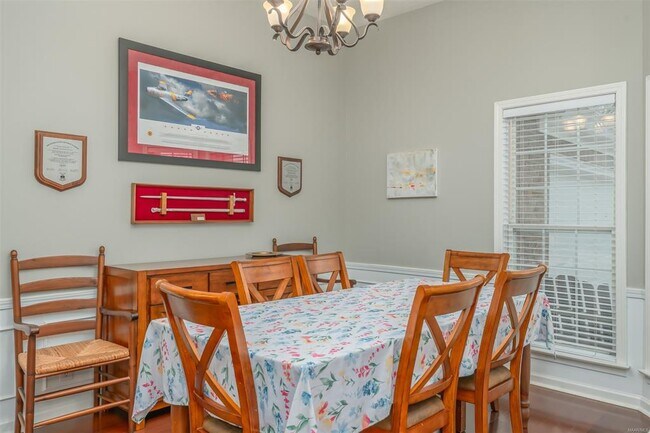 Foto del edificio - 9211 Hanston Pl