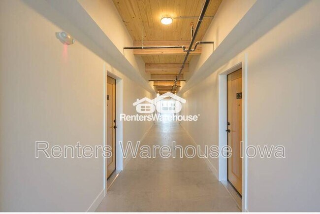 Foto del edificio - 2701 Ingersoll Ave