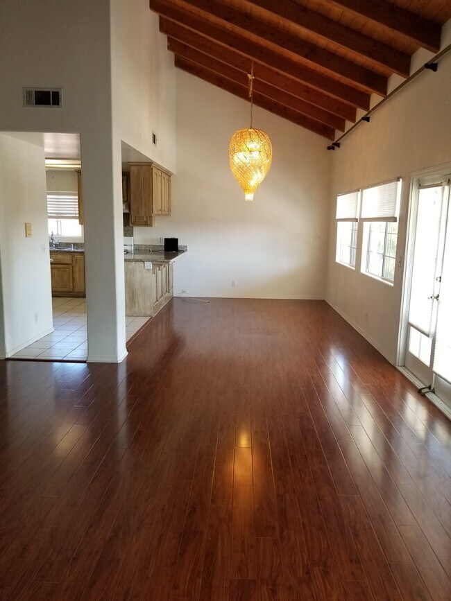 Foto del edificio - 3520 Ocean View Ave