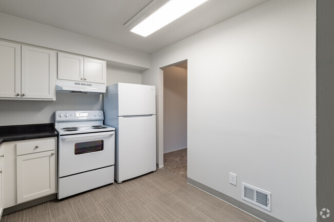 Kitchen - Townhomes Of Edgemont Park