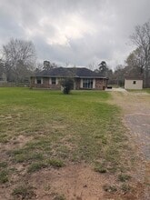 Building Photo - 15915 Indian Springs Trail