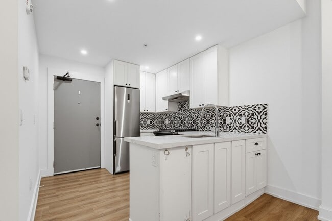 Building Photo - Beautiful 1 Bedroom in Durand With In Suite Laundry