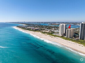 Building Photo - 2800 N Ocean Dr