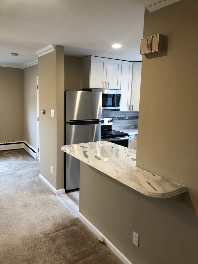 508 Donna Cir, Broomall, PA 19008 Townhouse for Rent in Broomall, PA