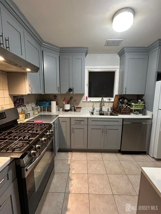 Building Photo - 36 Rainford Rd