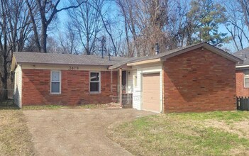 Building Photo - 3479 Gowan Dr