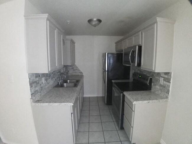 Foto del edificio - 401 Sunset Ln