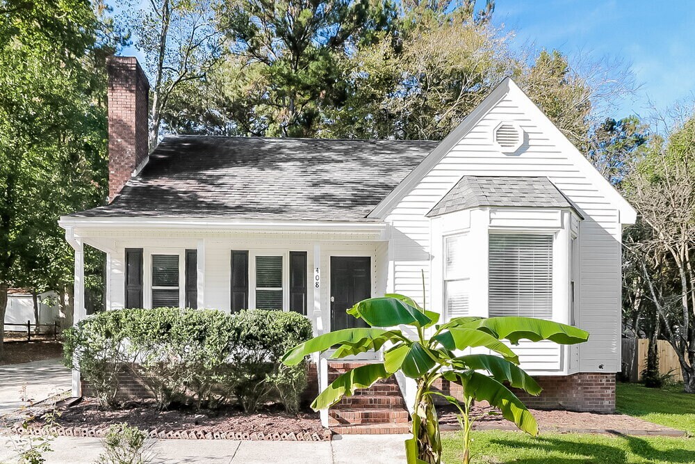 Foto principal - 408 Carrington Dr